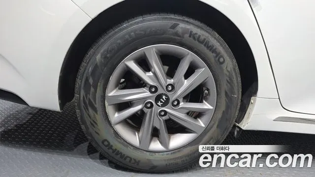 Kia K5 2018 thumb 5