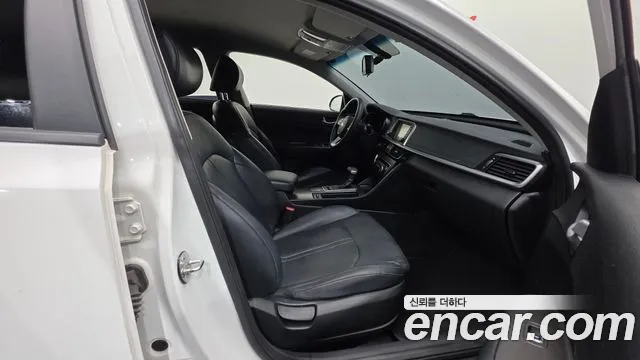 Kia K5 2018 thumb 10
