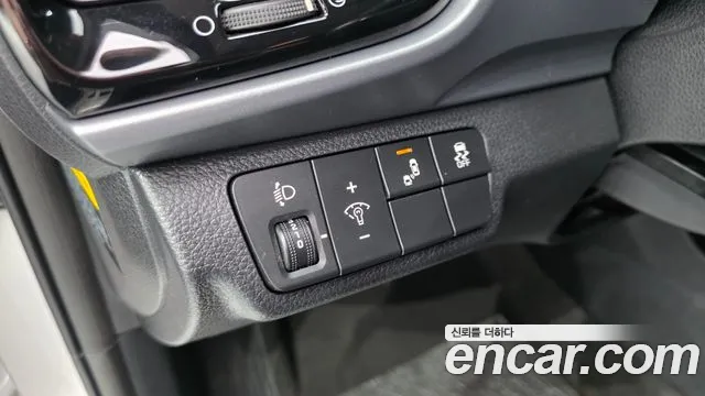 Kia Stonic 2018 thumb 12