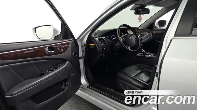 Hyundai Equus 2013 thumb 10