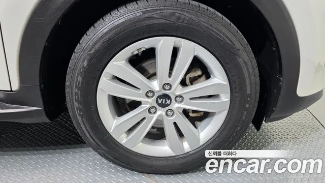 Kia Sportage 2016 thumb 5