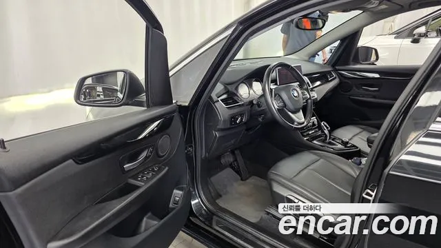 BMW 2 серии 2020 thumb 10