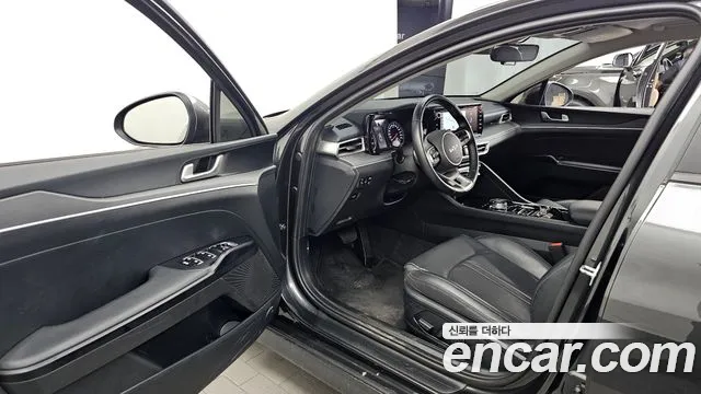 Kia K5 2022 thumb 10
