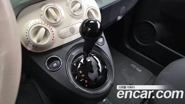Fiat 500 2017 thumb 9