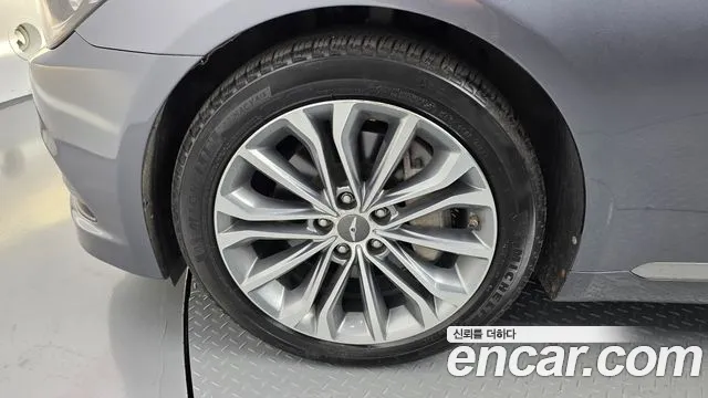 Hyundai Genesis 2015 thumb 5