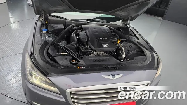 Hyundai Genesis 2015 thumb 6
