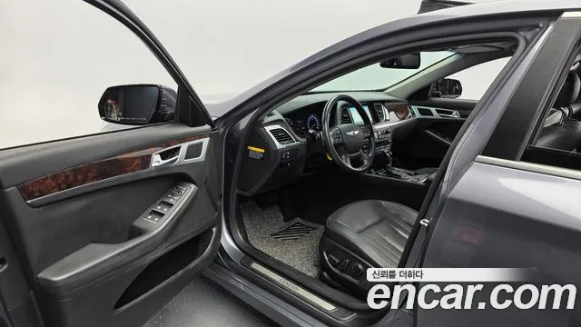 Hyundai Genesis 2015 thumb 10