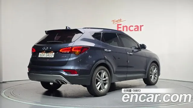 Hyundai Santafe 2016 thumb 2
