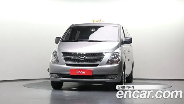 Hyundai Starex 2011 thumb 3