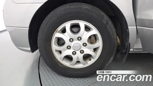 Hyundai Starex 2011 thumb 5