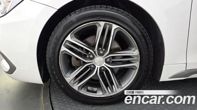 Hyundai Grandeur 2018 thumb 5