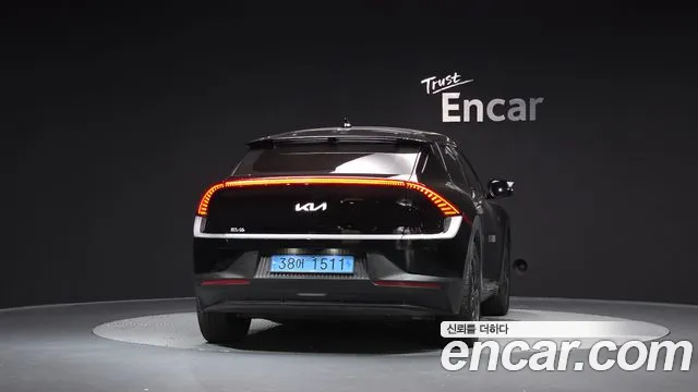 Kia EV6 2021 thumb 4