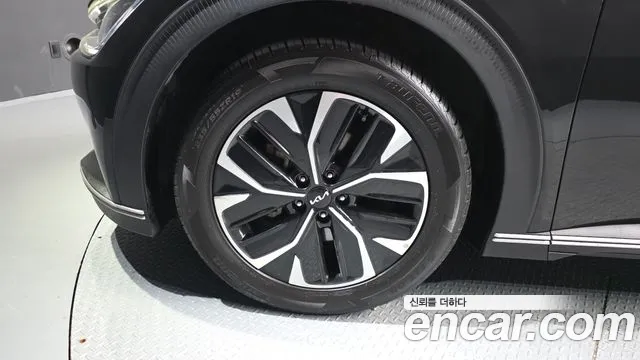 Kia EV6 2021 thumb 5