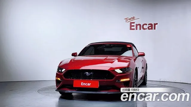 Ford Mustang Mach-E 2022 thumb 3