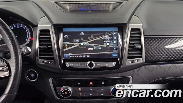 KGM Rexton 2020 thumb 12