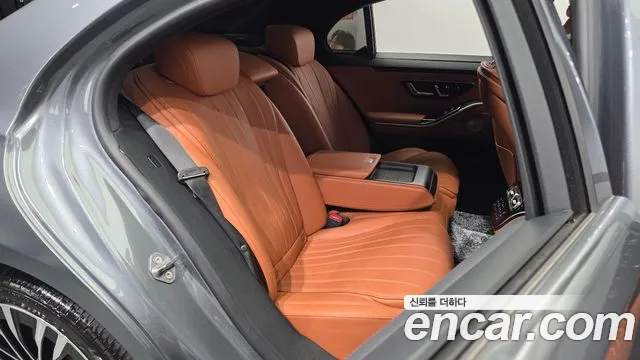 Mercedes-Benz S-Класс 2021 thumb 12