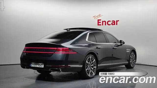 Genesis G90 2023 thumb 2