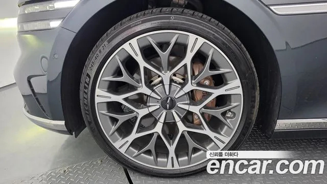 Genesis G90 2023 thumb 5
