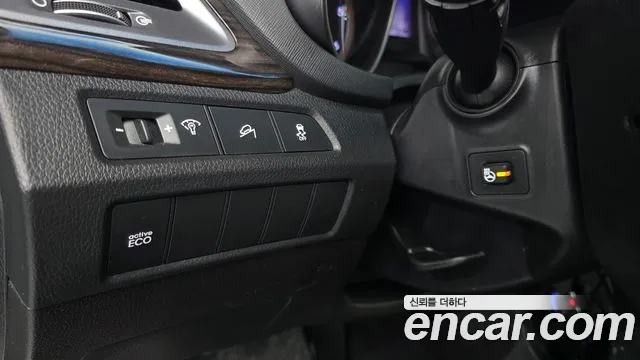 Hyundai Santa Fe 2013 thumb 12