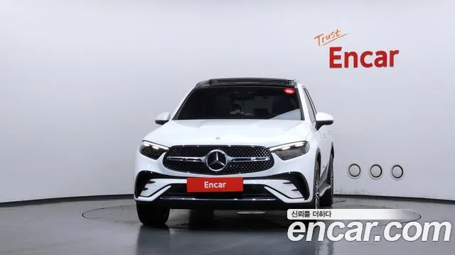 Mercedes-Benz GLC 2023 thumb 3