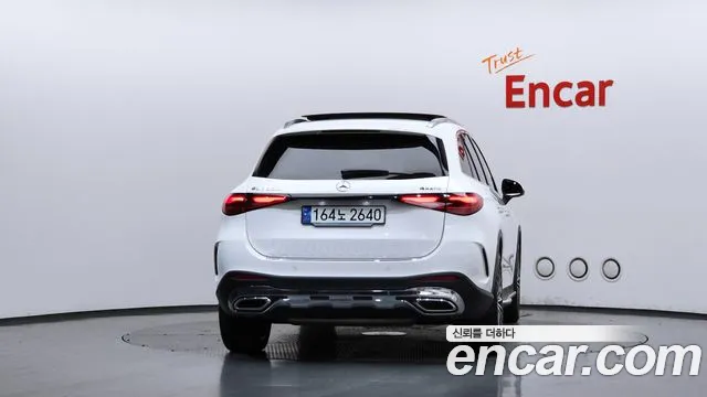 Mercedes-Benz GLC 2023 thumb 4