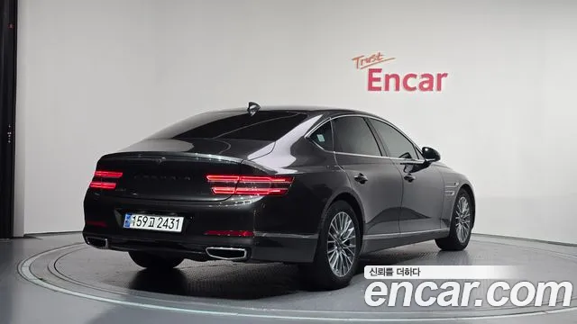 Genesis G80 2023 thumb 2