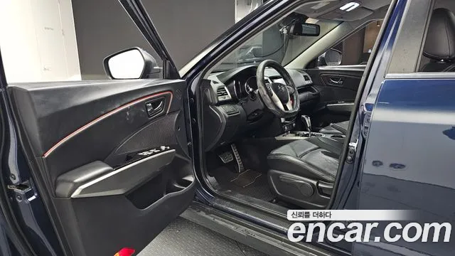 KG_Mobility_Ssangyong Tivoli 2015 thumb 10