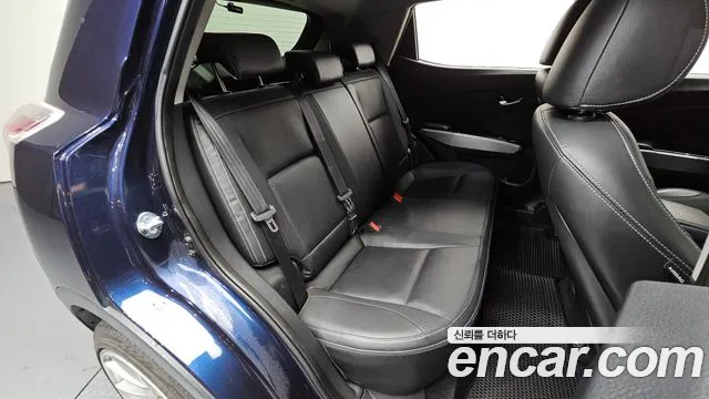 KG_Mobility_Ssangyong Tivoli 2015 thumb 11