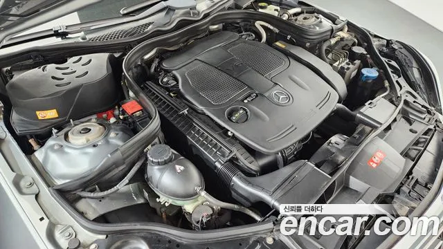 Mercedes-Benz E-Класс 2013 thumb 6