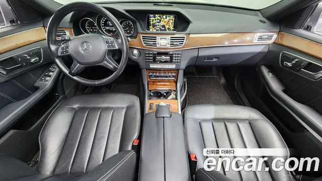 Mercedes-Benz E-Класс 2013 thumb 7