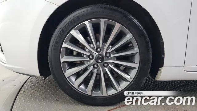 Kia K7 2016 thumb 5