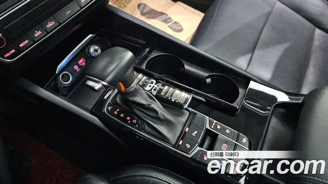 Kia K7 2016 thumb 9