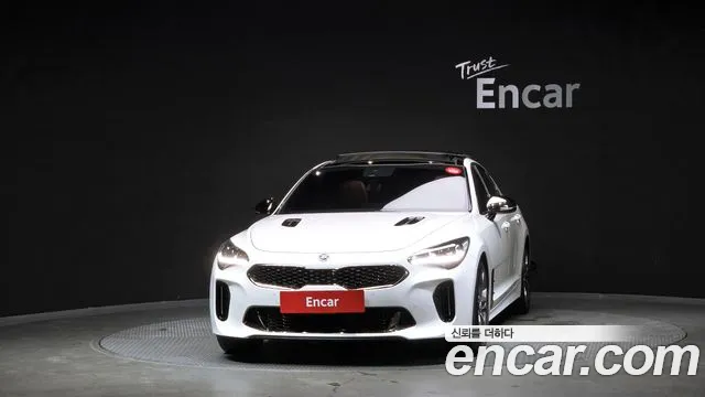 Kia Stinger 2020 thumb 3