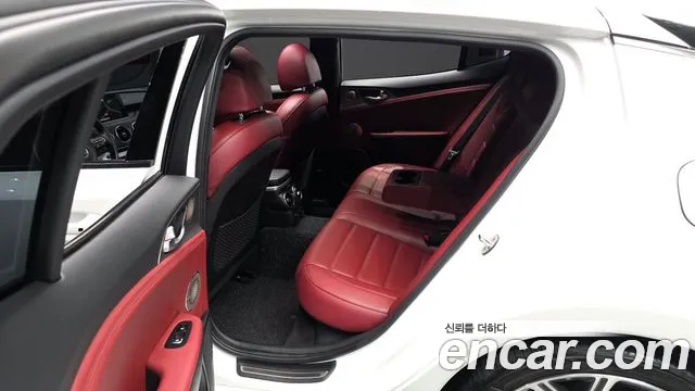 Kia Stinger 2020 thumb 12