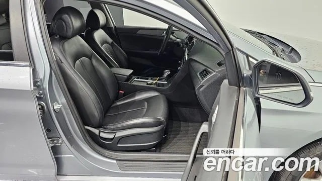 Hyundai Sonata 2015 thumb 9