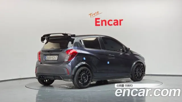Chevrolet Spark 2020 thumb 2