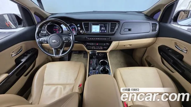 Kia Carnival 2019 thumb 7
