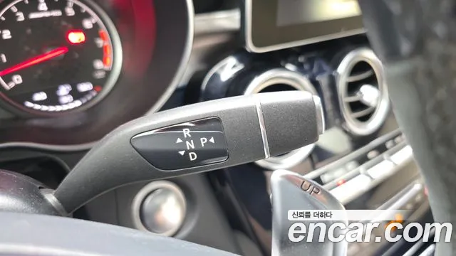 Mercedes-Benz C-Класс 2017 thumb 9