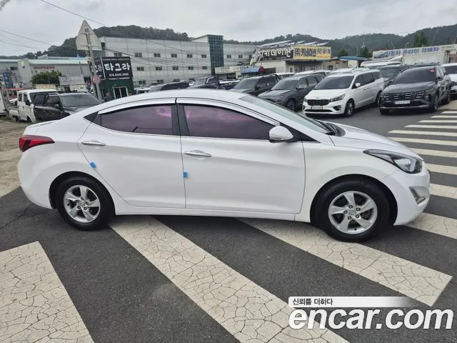 Hyundai Avante 2014 thumb 8