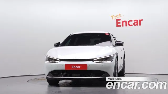 Kia EV6 2022 thumb 3