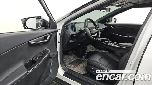 Kia EV6 2022 thumb 10