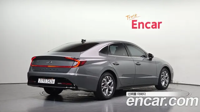 Hyundai Sonata 2022 thumb 2