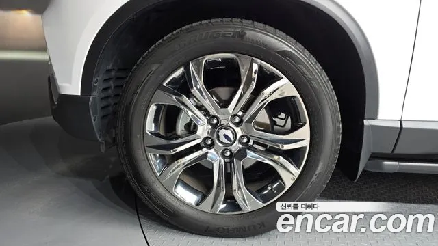 KG_Mobility_Ssangyong Rexton 2020 thumb 5