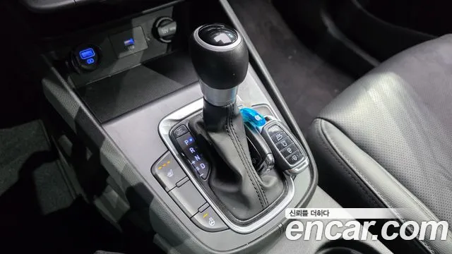 Hyundai Kona 2022 thumb 9
