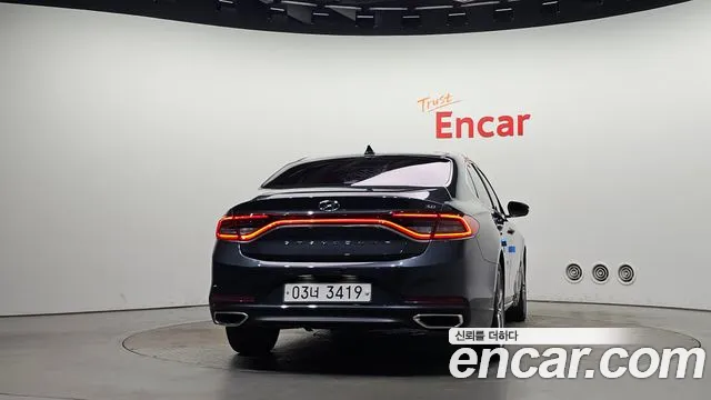 Hyundai Grandeur 2017 thumb 4
