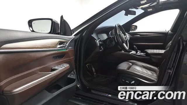 BMW Gran Turismo 2020 thumb 9