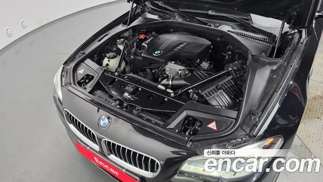 BMW 5 серии 2014 thumb 6