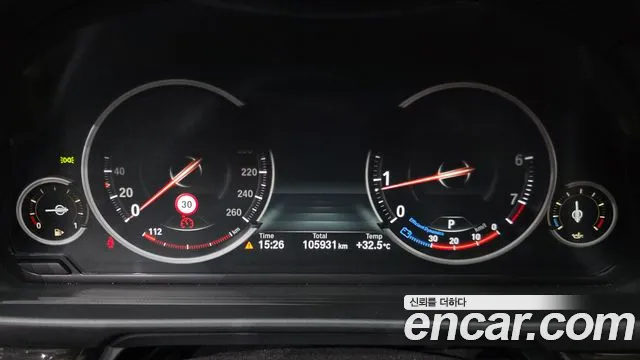 BMW 5 серии 2014 thumb 8