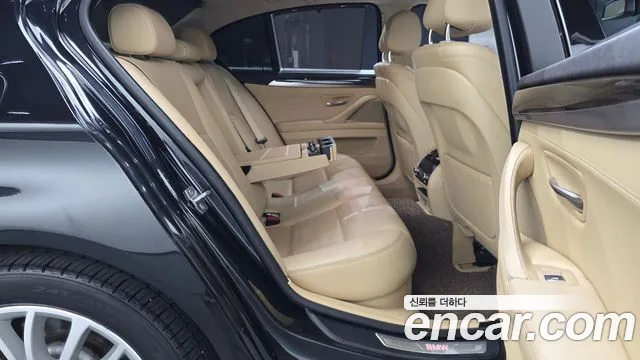 BMW 5 серии 2014 thumb 12