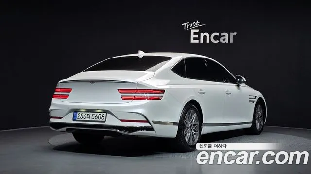 Genesis G80 2024 thumb 2